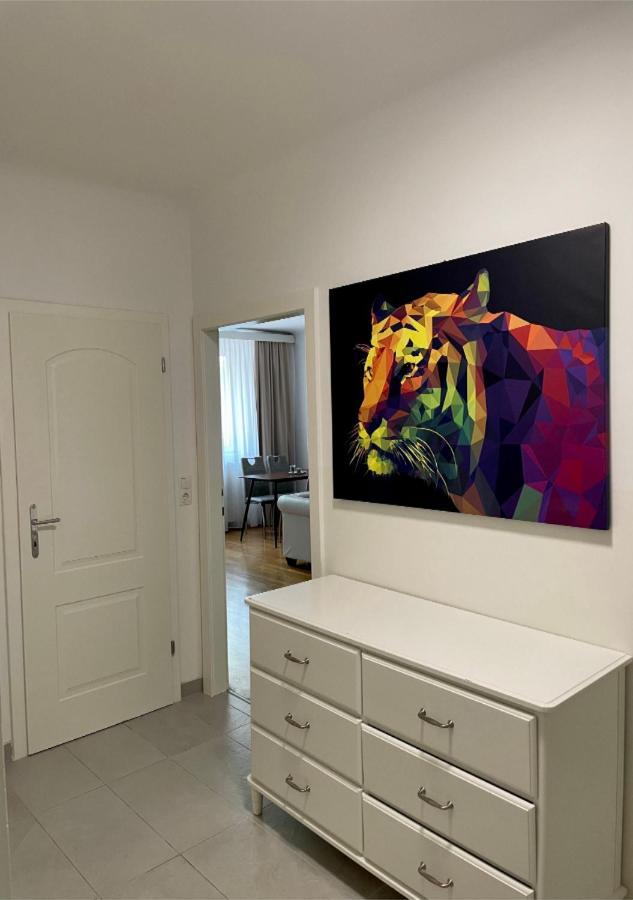 Apartment Wien Mitte Dış mekan fotoğraf
